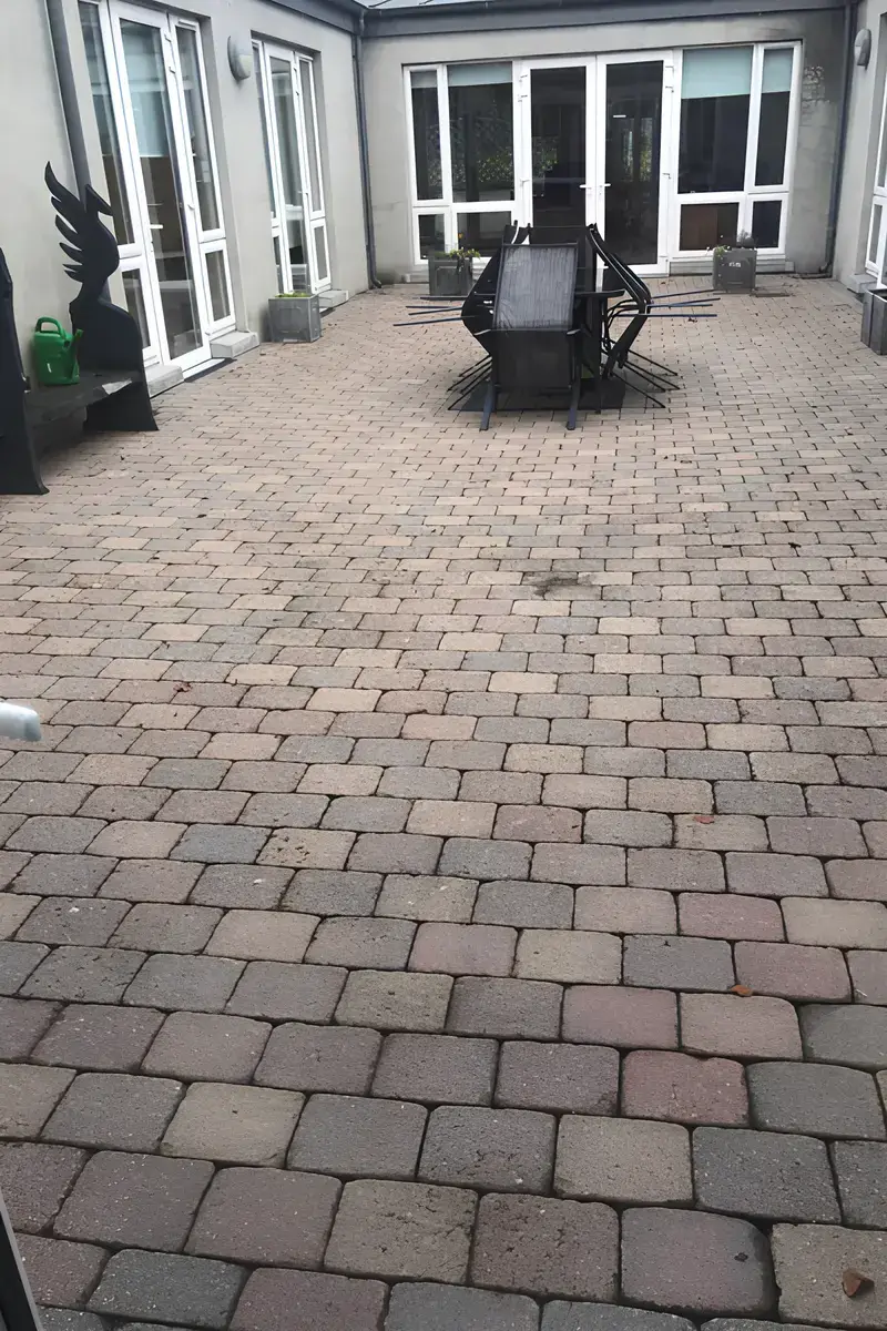 Courtyard Pressure Washing Service